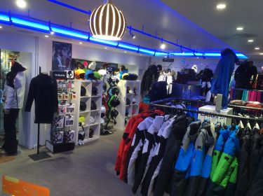 SKI PRO SHOP - DESIRE SPORT - LES GETS : Skishop Hire